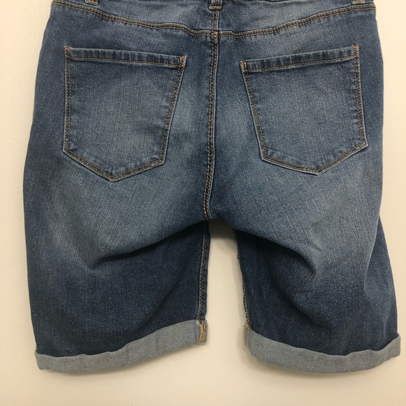 Demin jean shorts for women, Bluenotes, Size 26 - Picture 10 of 10